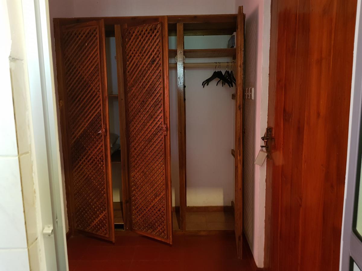 Darwins Beach Resort Тангале Екстериор снимка